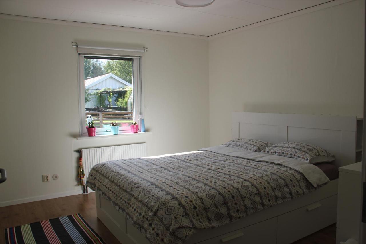 Älmhult Private Room For Rent In A Villa With Garden View מראה חיצוני תמונה